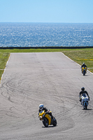 anglesey-no-limits-trackday;anglesey-photographs;anglesey-trackday-photographs;enduro-digital-images;event-digital-images;eventdigitalimages;no-limits-trackdays;peter-wileman-photography;racing-digital-images;trac-mon;trackday-digital-images;trackday-photos;ty-croes
